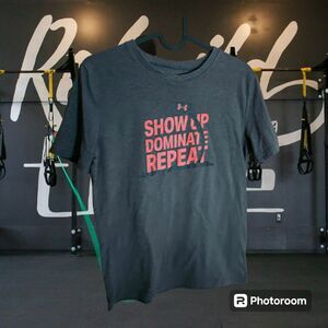 Under Armour Show Up Dominate Repeat Size YL‎